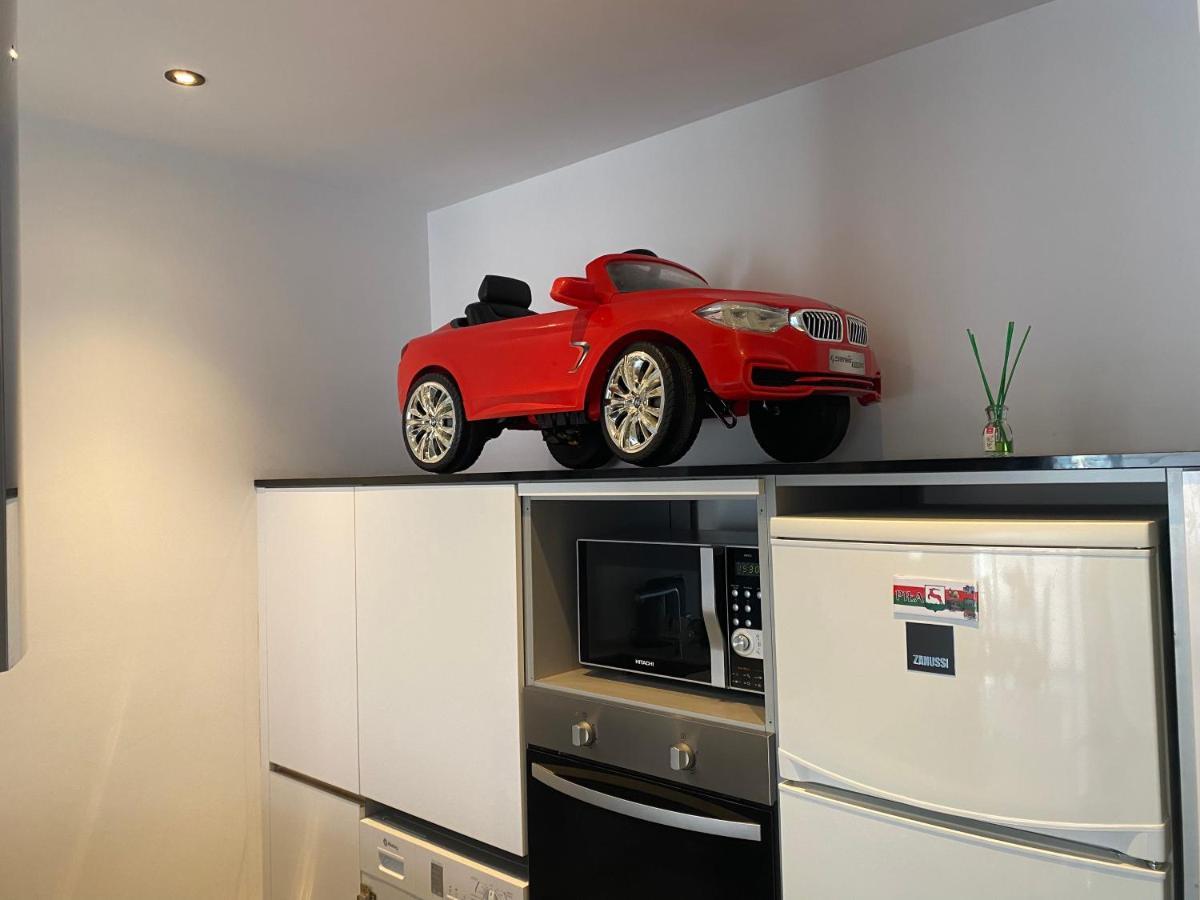 Apartamento En Madrid Rio Con Parking Gratuito Ngoại thất bức ảnh