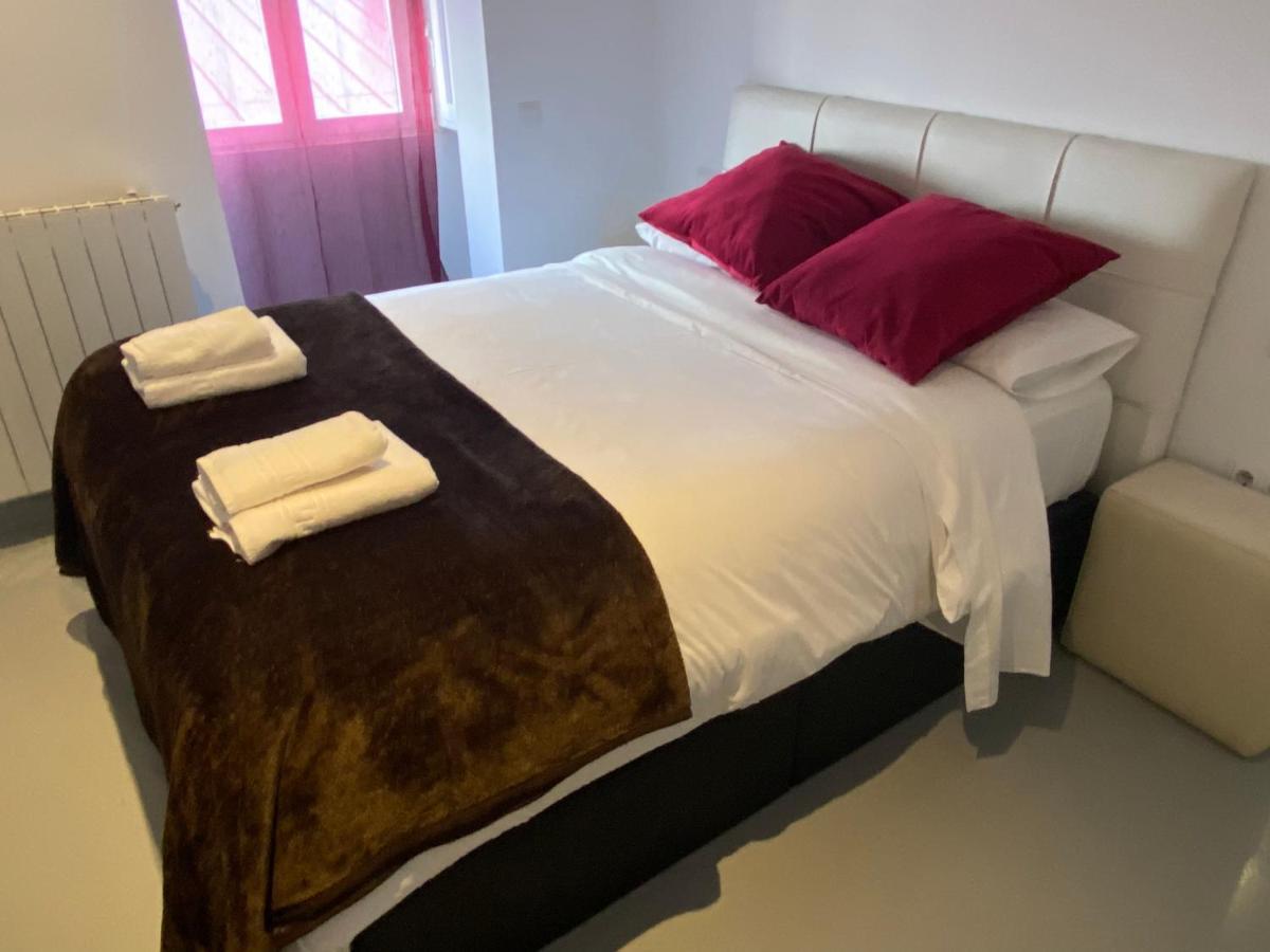 Apartamento En Madrid Rio Con Parking Gratuito Ngoại thất bức ảnh